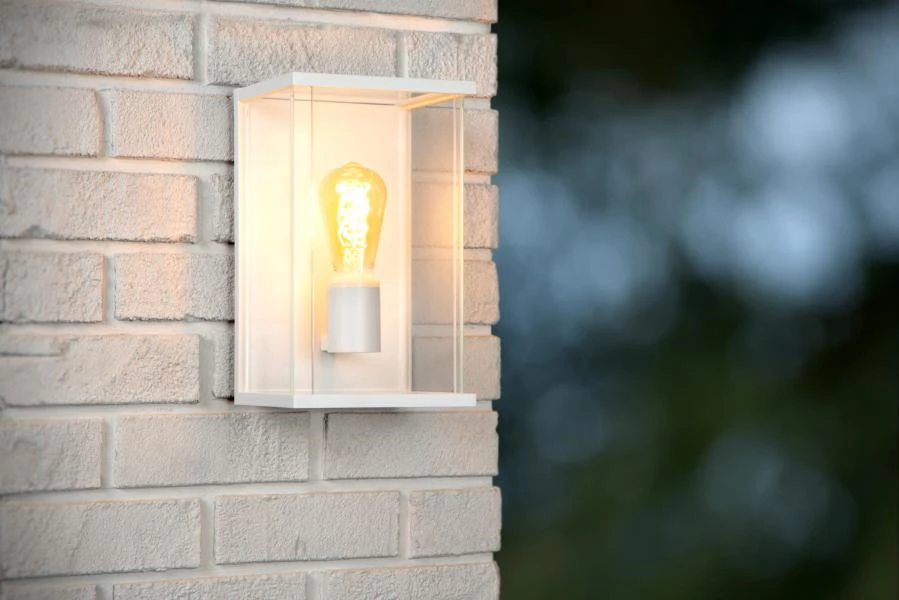 Lucide CLAIRE - Wandlamp Binnen/Buiten - 1xE27 - IP54 - Wit - sfeer 1